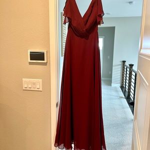 Perfect for Fall- Wine colored chiffon DB dress! Size 2, fits like 2/4.